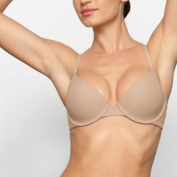 SKIMS Other - Skims FITS EVERYBODY T-SHIRT BRA Clay T Shirt Bra 34D NWT